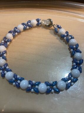 Beaded Bracelet 7.5 inch
